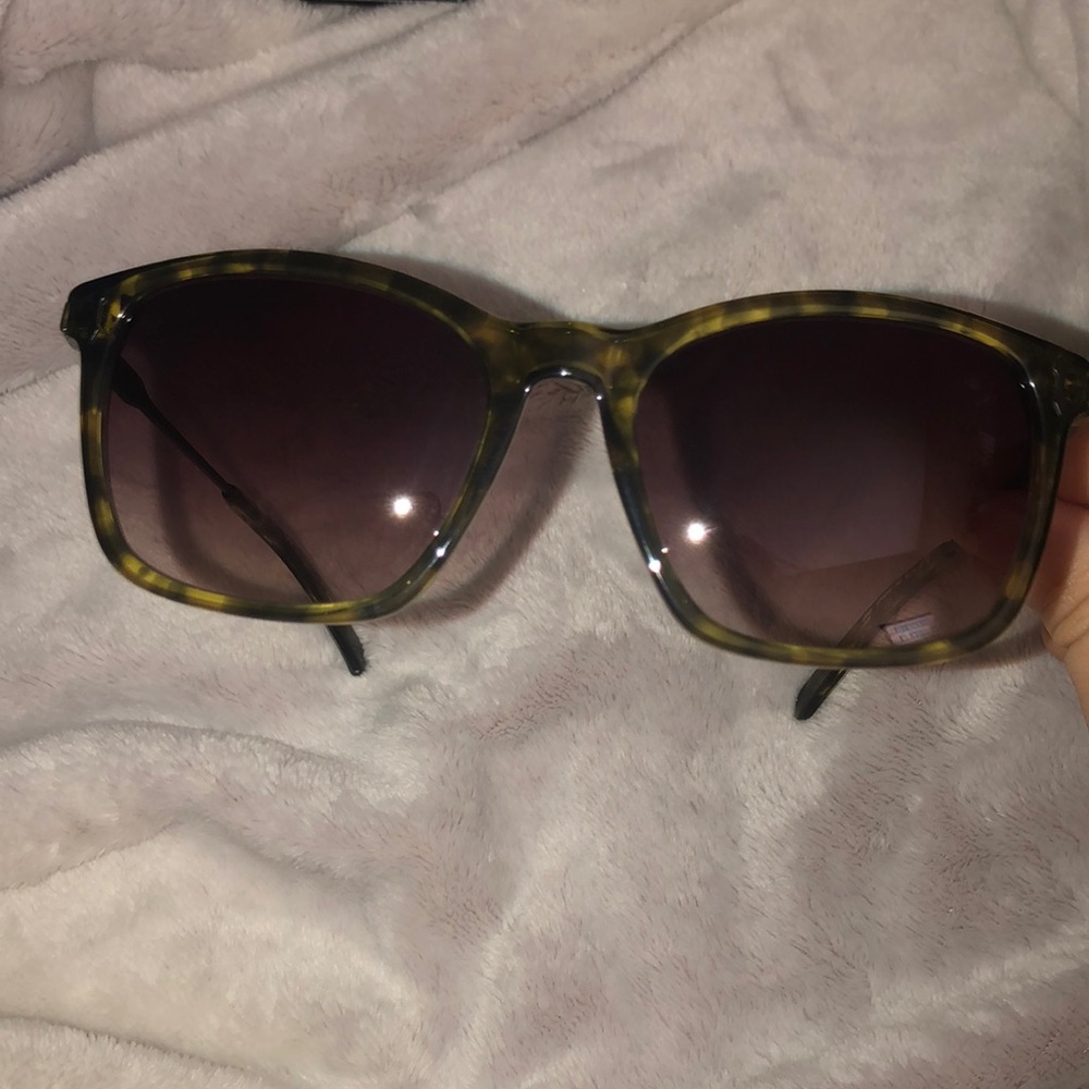 Authentic Dragon Sunglasses NEW with box